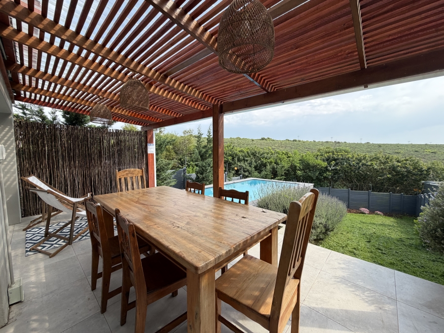 2 Bedroom Property for Sale in Wavecrest Eastern Cape